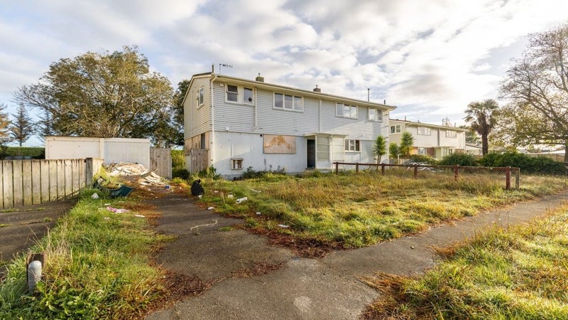 37 Stephens Crescent, Highbury, Palmerston North - Carousel 1