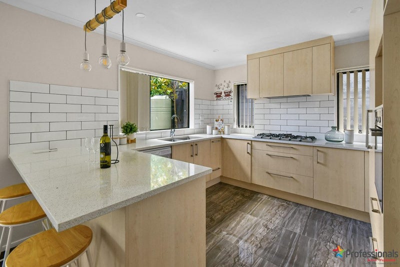 3A Tagor Street, Glen Eden, Auckland - Carousel 2