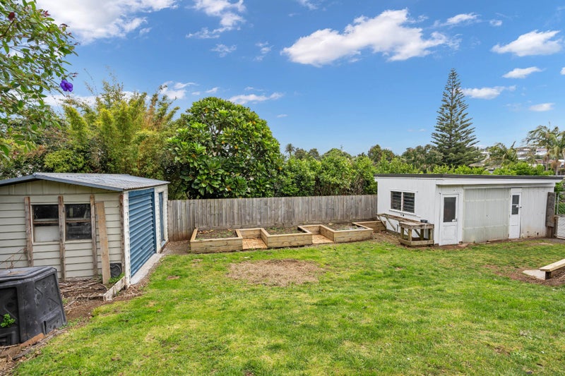 5 Adams Place, Kamo, Whangarei - Carousel 30