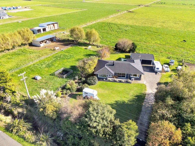 224 Aranui Road, Kairanga, Palmerston North - Carousel 1