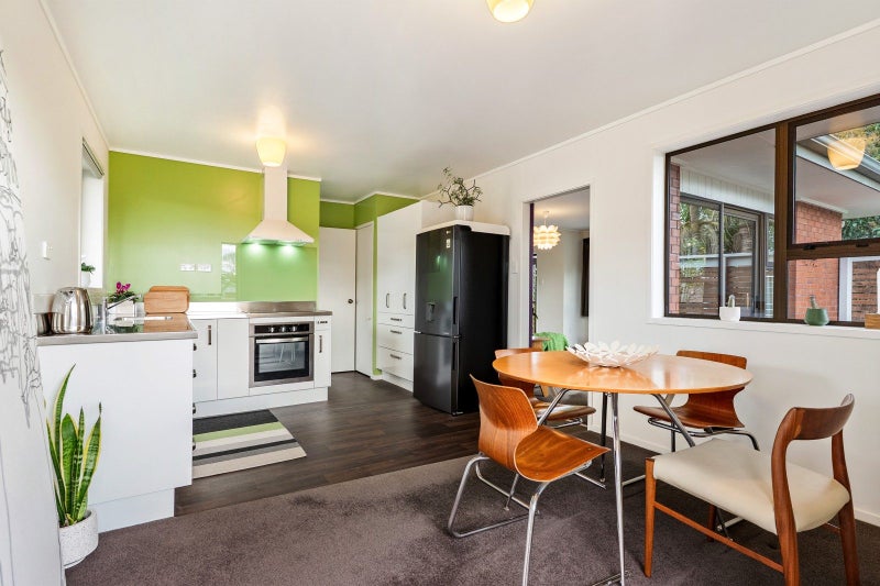 2/6 Annette Avenue, Te Atatu South, Auckland - Carousel 2