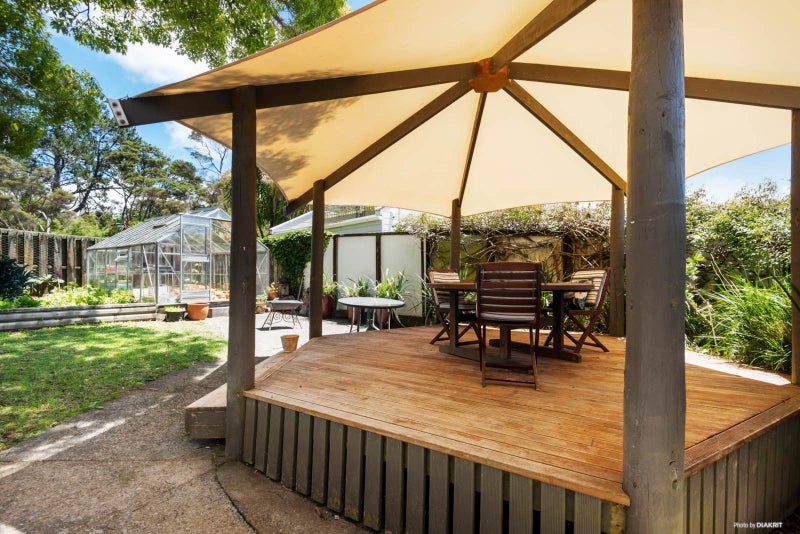 17 Allington Road, Massey, Auckland - Carousel 2