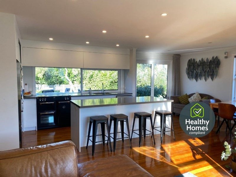 43 Frederick Street, Avalon, Lower Hutt - Carousel 1