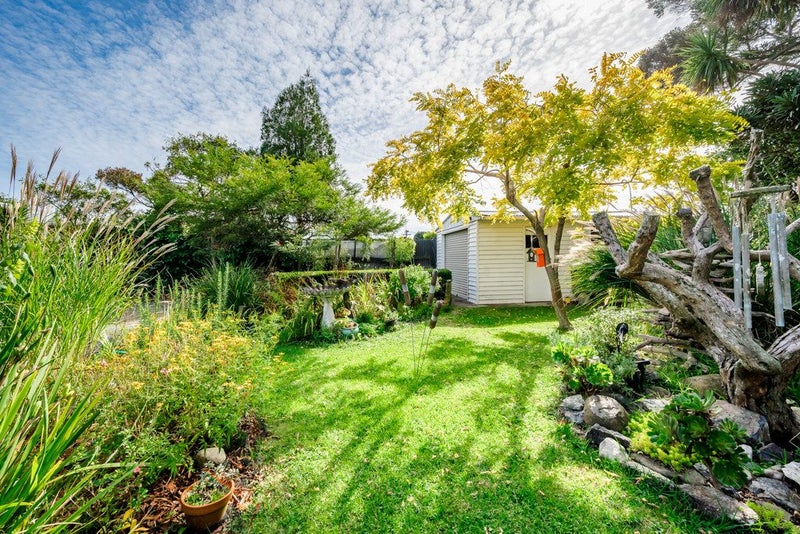 70 Kapiti Road, Paraparaumu - Carousel 2