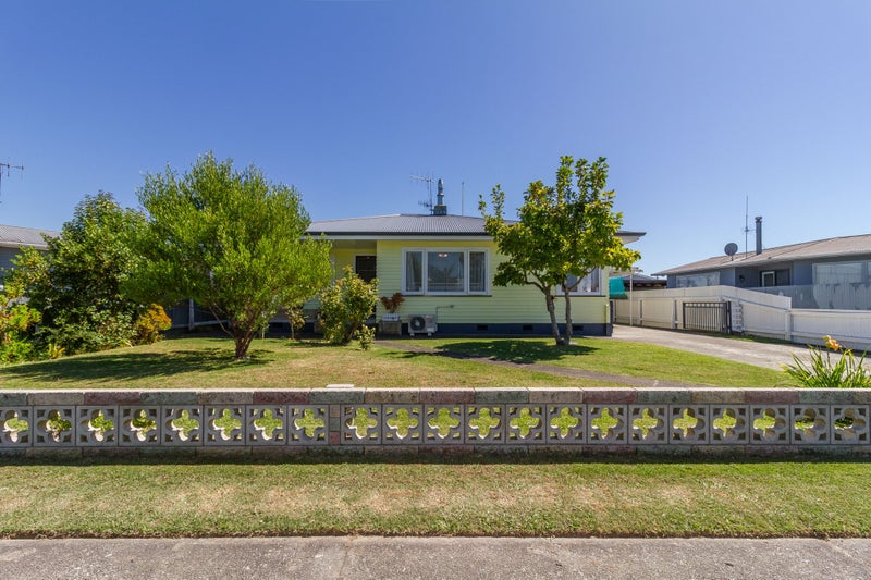 21 Oldham Avenue, Onekawa, Napier - Carousel 20