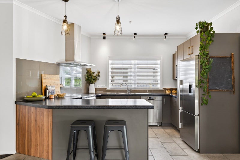 913 Lawrence Street, Akina, Hastings - Carousel 2