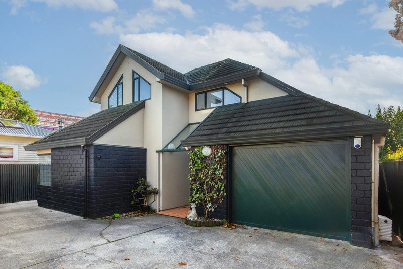 15a Puriri Street, Woburn, Lower Hutt, Wellington - Carousel 1