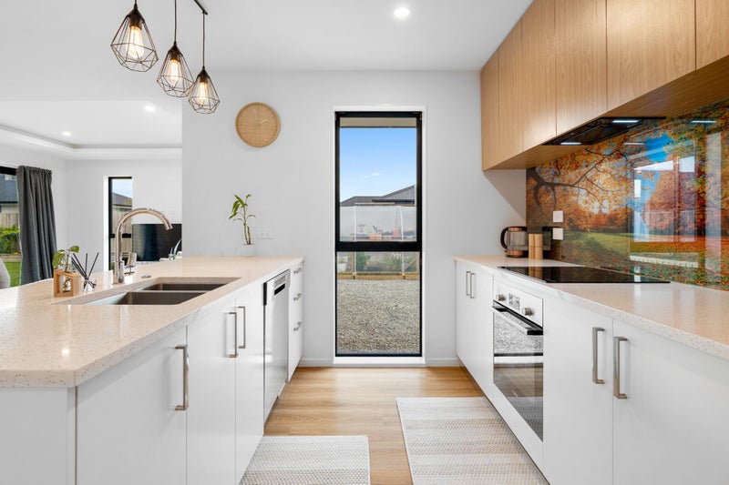 32 Ashbury Drive, Tinwald, Ashburton - Carousel 2