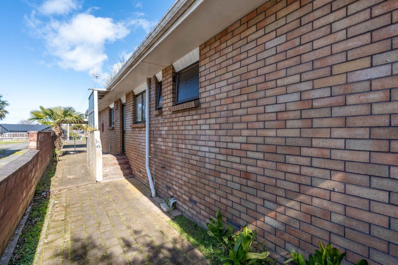 206 Te Rapa Road, Beerescourt, Hamilton - Carousel 24