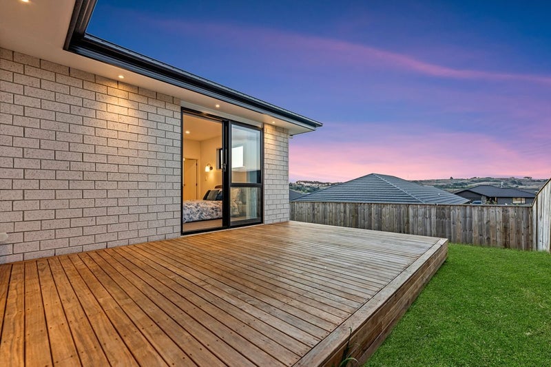 7 Harris Place, Pokeno - Carousel 2