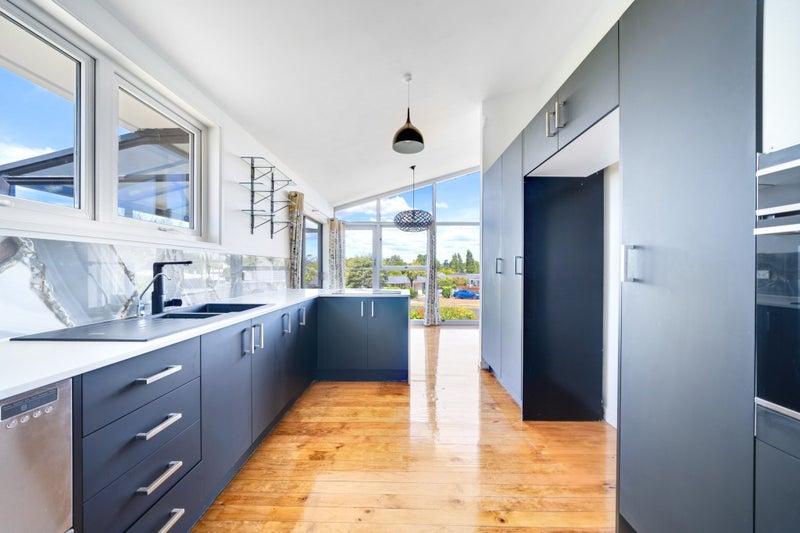 6 Ware Place, Pakuranga Heights, Auckland - Carousel 2