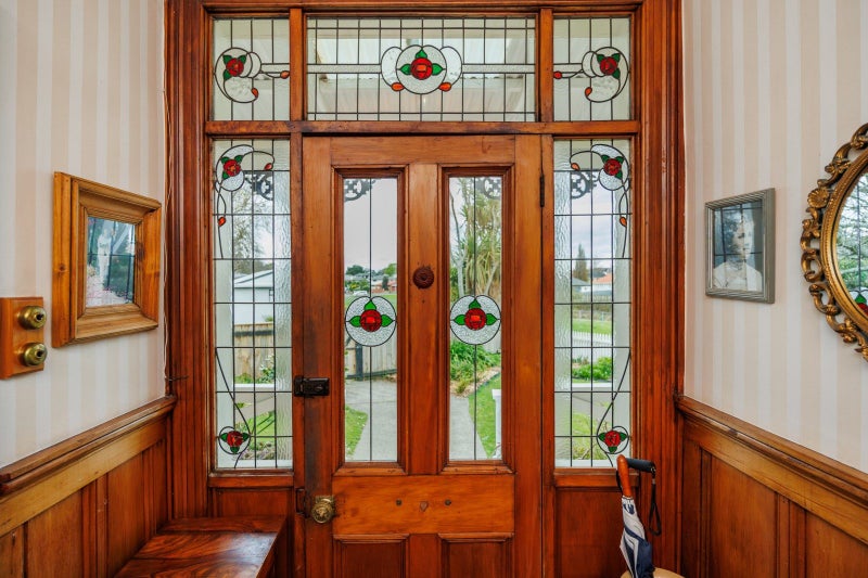 11 Kings Court, Roslyn, Palmerston North - Carousel 1