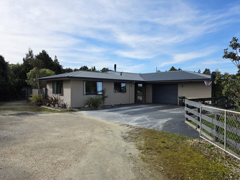 239 Keogans Road, Arahura Valley, Hokitika - Carousel 1