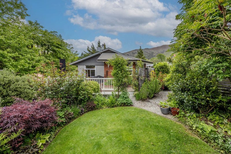 17 Mill End, Wanaka - Carousel 1