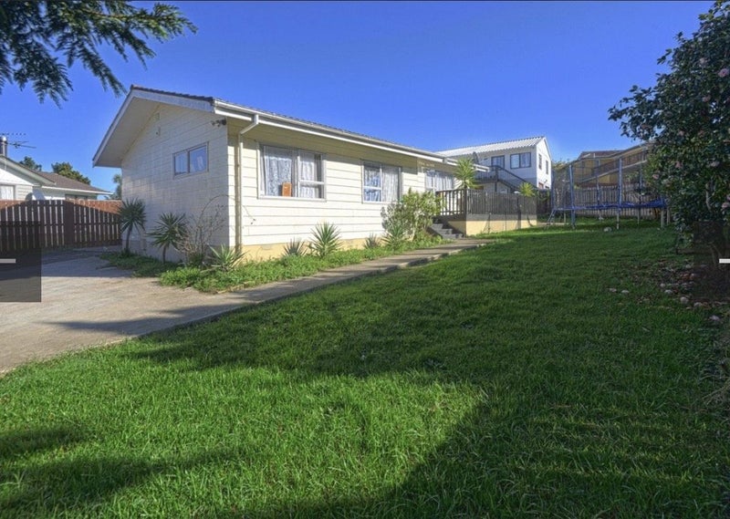 198 Hillside Road, Papatoetoe, Manukau City, Auckland - Carousel 1