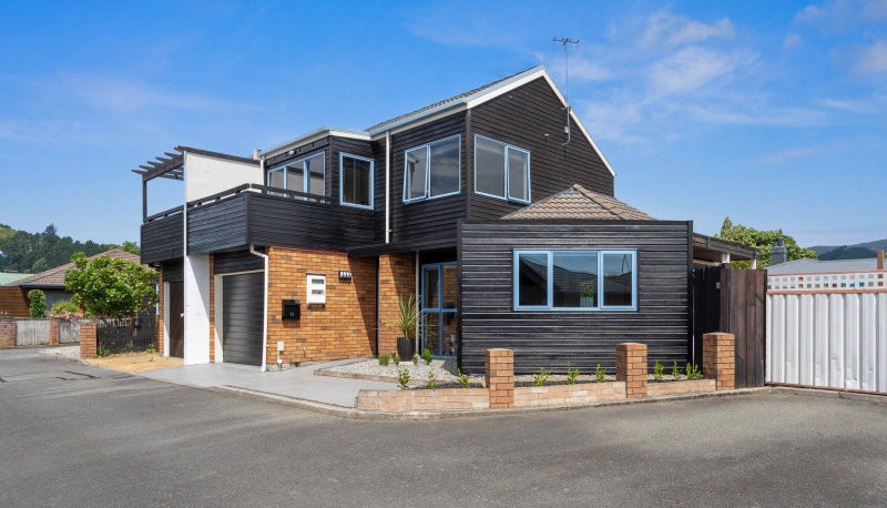 11 Highgrove Way, The Wood, Nelson - Carousel 1