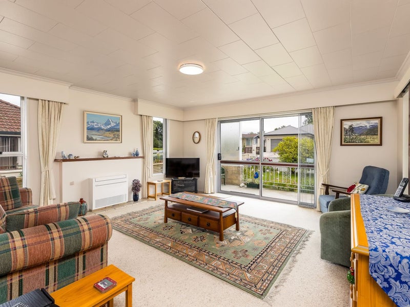 7 Churchill Place, Waimate, Waimate - Carousel 2