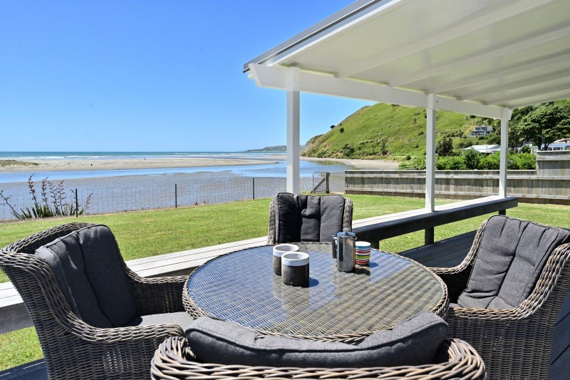 177 Mahia East Coast Road, Māhia - Carousel 1