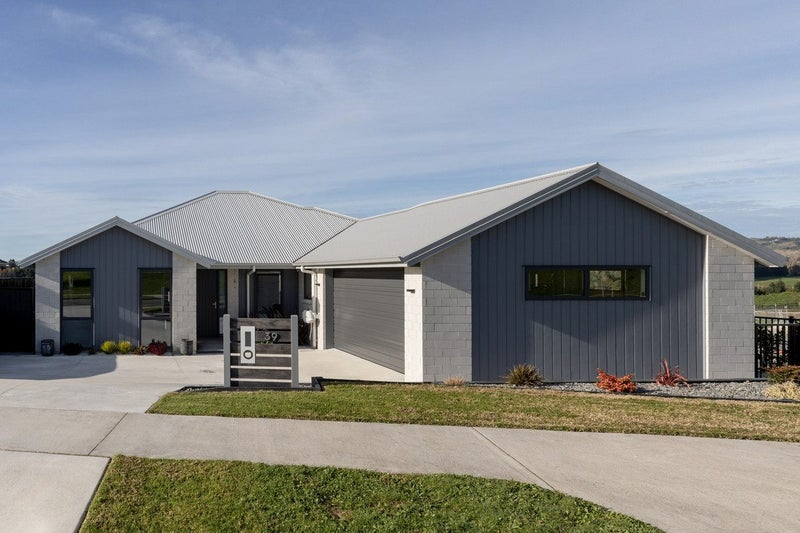 39 Flounder Drive, Omokoroa - Carousel 2