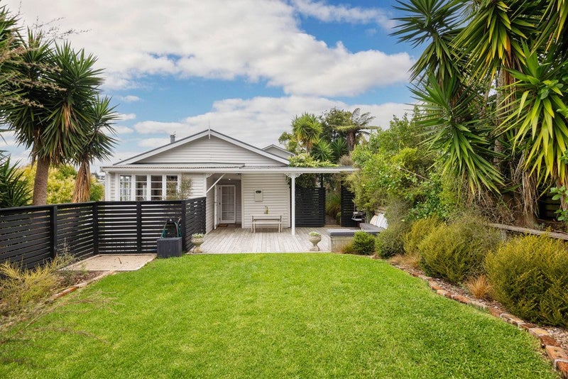 1/44 Tiverton Road, Avondale, Auckland - Carousel 1