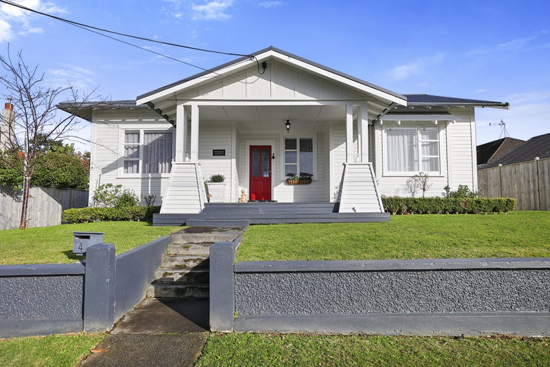 4 Dartmoor Avenue, Westown, New Plymouth - Carousel 1
