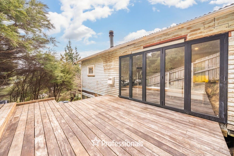 7 Fraser Street, Wainuiomata, Lower Hutt - Carousel 1