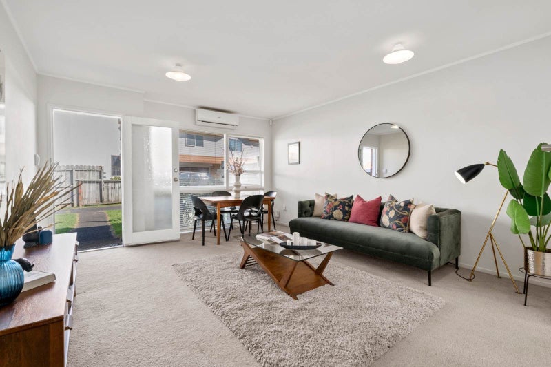 3/29 Mount Smart Road, Royal Oak, Auckland City, Auckland - Carousel 2