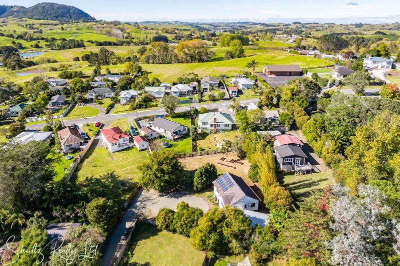 52 Hurndall Street East, Maungaturoto - Carousel 37