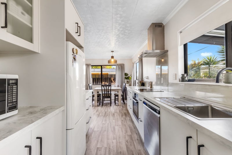 13A College Street, Motueka, Motueka - Carousel 1