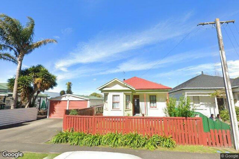 402 Aberdeen Road, Gisborne, Gisborne - Carousel 23