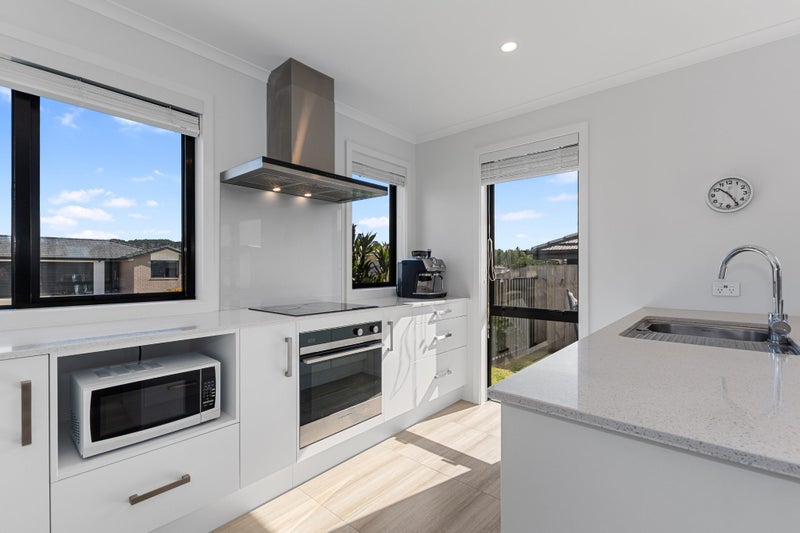 15 Cascade Crescent, Tikipunga, Whangarei - Carousel 2