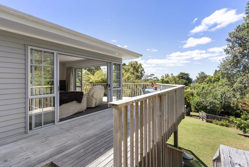 13 Awhiorangi Promenade, Swanson, Auckland - Carousel 2