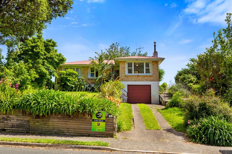 33 Argyll Road, Greerton, Tauranga - Carousel 1