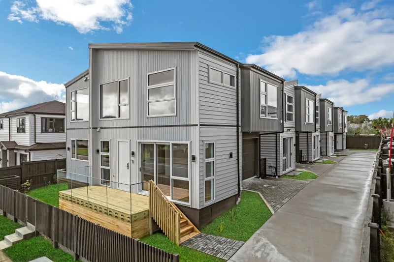 536 Weymouth Road, Weymouth, Auckland - Carousel 1