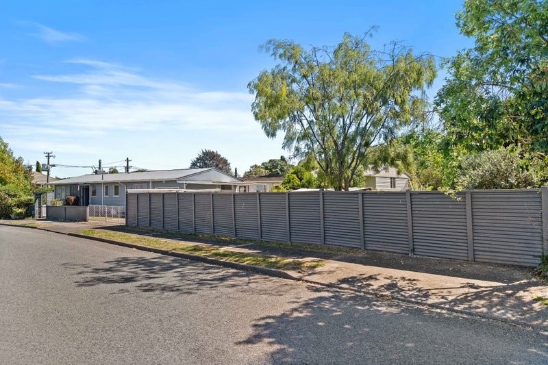1 Allenby Street, Lansdowne, Masterton - Carousel 14