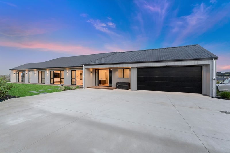 6 Peet Row, Pōkeno - Carousel 2