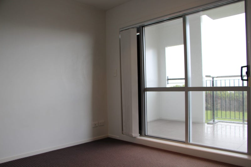 6D/60 Masons Road, Oteha, Auckland - Carousel 2