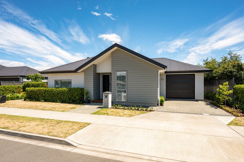 49 Youngberry Drive, Richmond, Richmond - Carousel 2