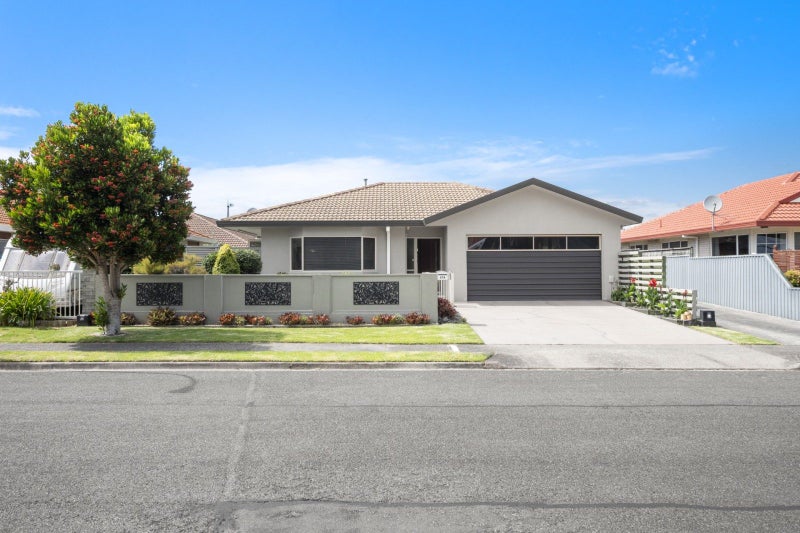 57A Plateau Heights, Mount Maunganui, Mount Maunganui - Carousel 1