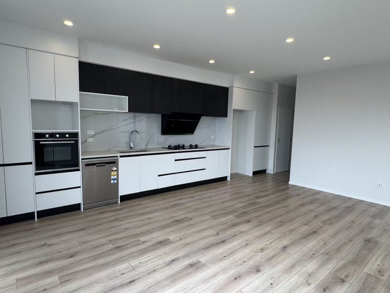 15 Biokovo Street, Massey, Auckland - Carousel 1