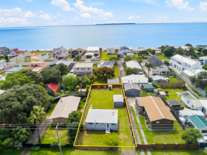 1255 Papamoa Beach Road, Papamoa Beach, Papamoa - Carousel 1