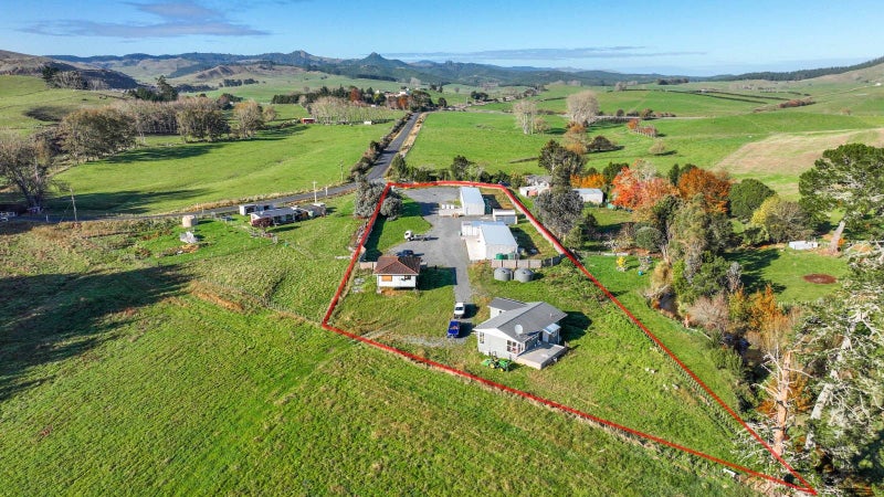 51 Steen Road, Waitakaruru, Pokeno - Carousel 19