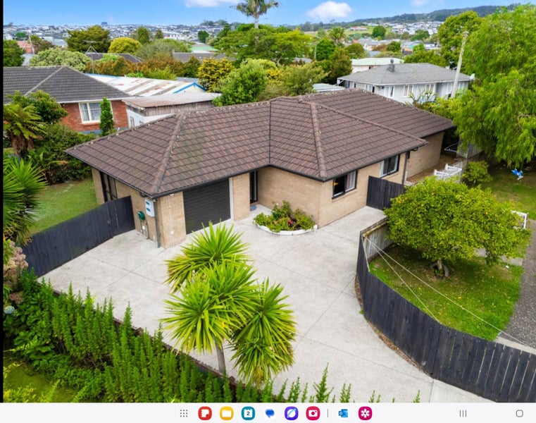 14A Sutton Crescent, Papakura, Papakura - Carousel 24