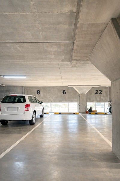 6/220 Thorndon Quay, Pipitea, Wellington - Carousel 8