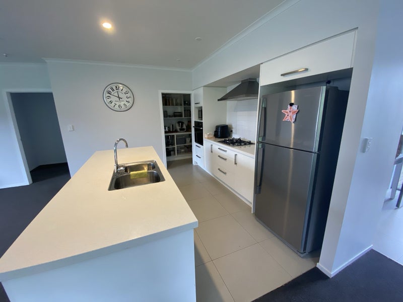 132 Te Manatu Drive, Huntington, Hamilton - Carousel 2