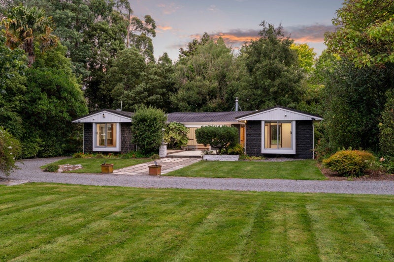 91 Longstaffs Road, Christchurch - Carousel 2