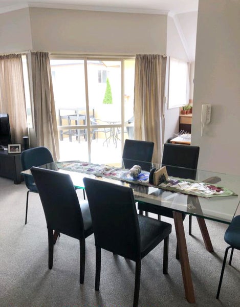 12A Hammond Street, Hamilton Central, Hamilton - Carousel 2