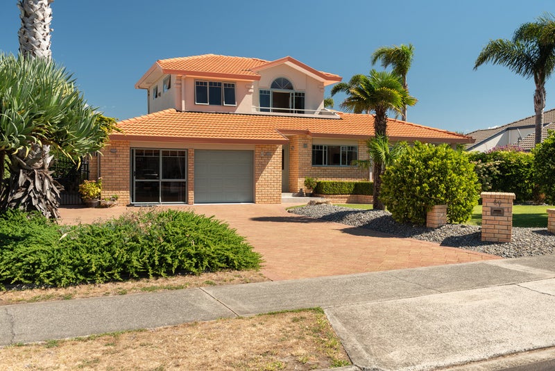 50 Santa Monica Drive, Papamoa Beach, Papamoa - Carousel 1