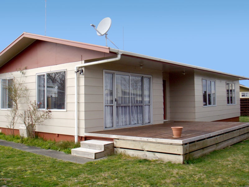 10 Olive Place, Nawton, Hamilton - Carousel 2