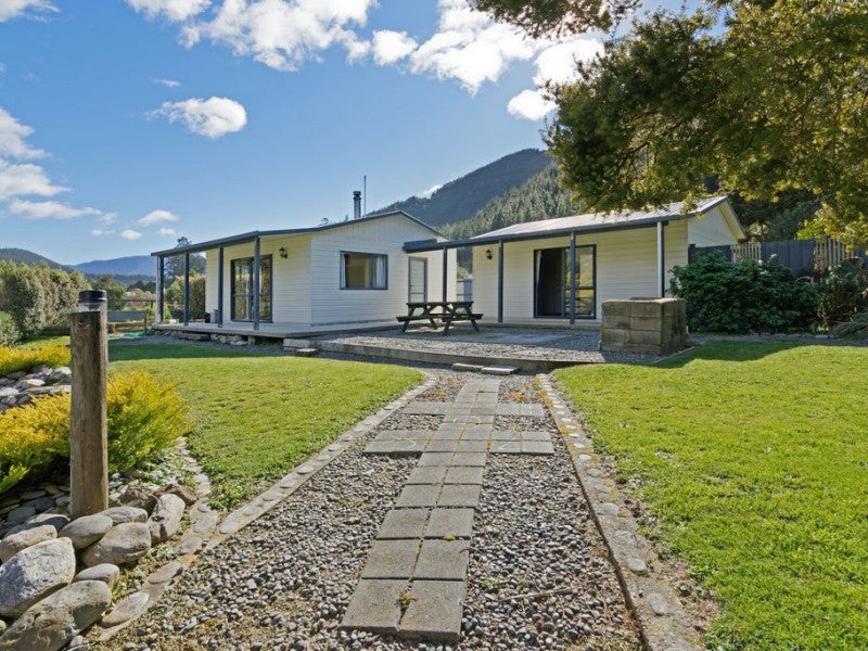 264 Wakamarina Road, Canvastown - Carousel 1